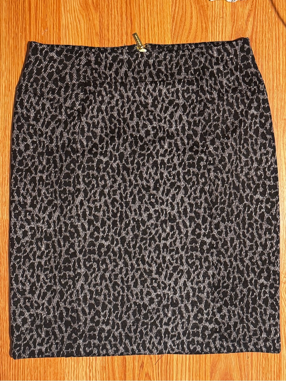 Michael Kors Black and Gray Leopard-Print Pencil Skirt